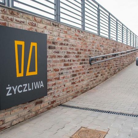 Zyczliwa Centrum Konferencyjno-Sportowe Wrocław Extérieur photo