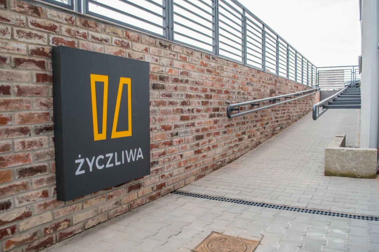 Zyczliwa Centrum Konferencyjno-Sportowe Wrocław Extérieur photo