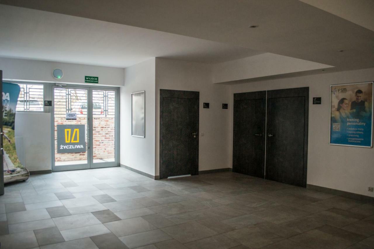 Zyczliwa Centrum Konferencyjno-Sportowe Wrocław Extérieur photo