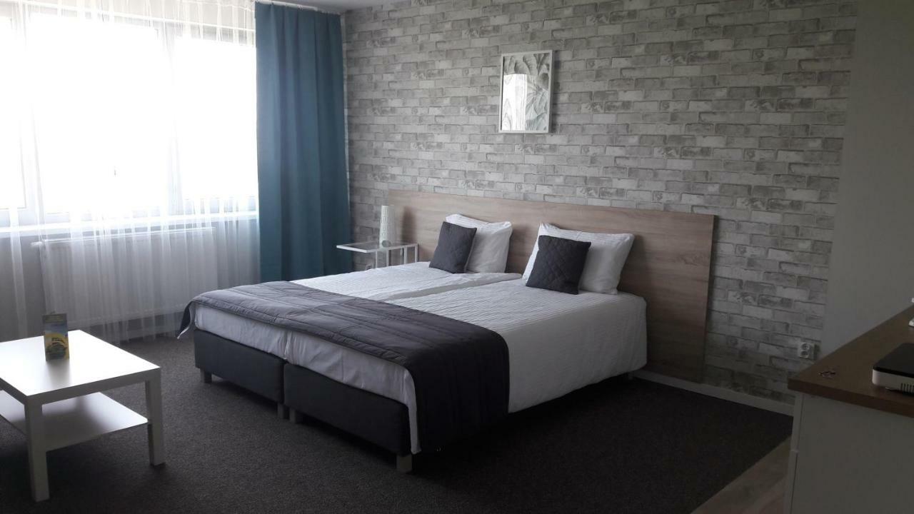 Zyczliwa Centrum Konferencyjno-Sportowe Wrocław Extérieur photo