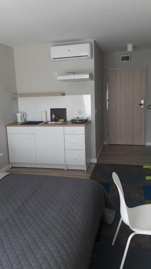 Zyczliwa Centrum Konferencyjno-Sportowe Wrocław Extérieur photo